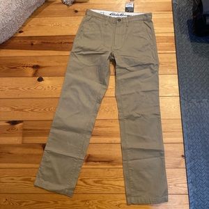 Eddie bauer dress pants W32L34 new with tags!